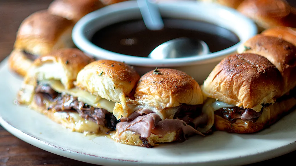 French-Dip-Sliders-Plated-from-the-front