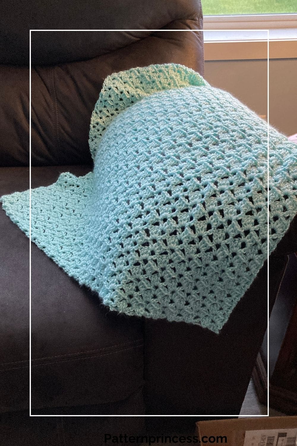 Modern Slanted Granny Pattern