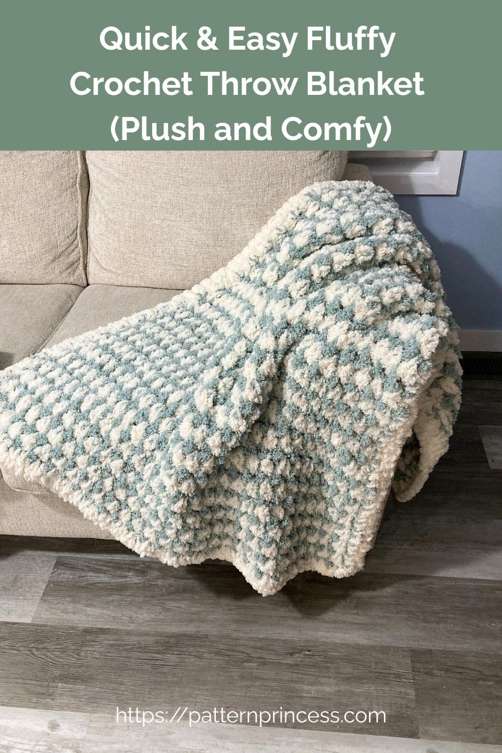 Quick & Easy Fluffy Crochet Throw Blanket (Plush and Comfy)