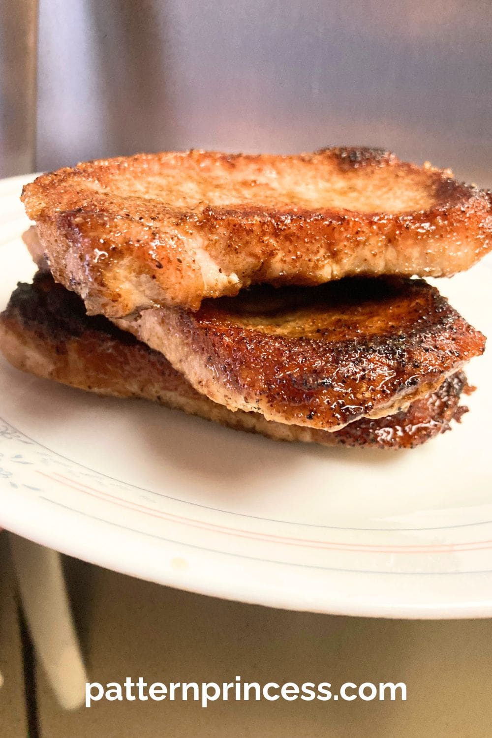 Juicy Pork Chops Cooked In Minutes