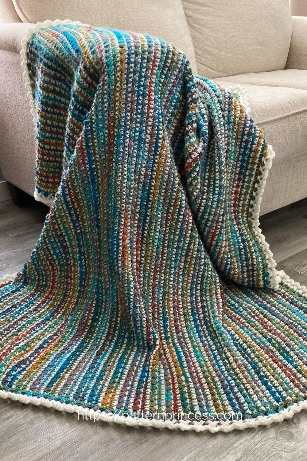 Beautiful Two-Row Repeat Crochet Blanket